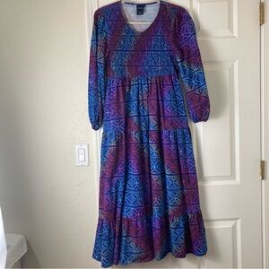 Akamu Maxi Dress Multicolored  Size 14 Long Sleeve Ruching V Neck Cotton